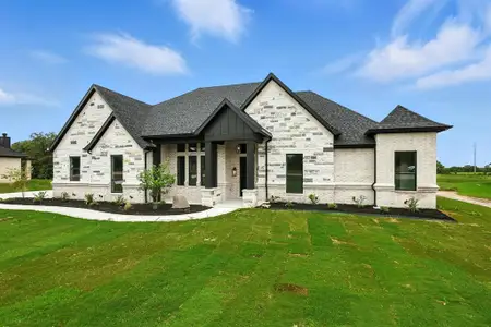 New construction Single-Family house 2085 Glenhollow Dr, Weatherford, TX 76088 - image