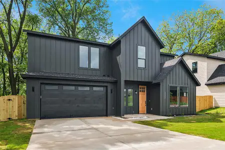 New construction Single-Family house 111 Lakeshore Ln, Glenn Heights, TX 75154 - image