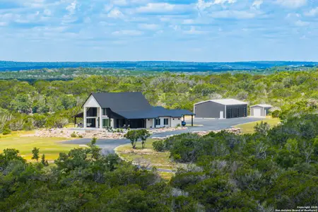 New construction Single-Family house 120 Lost Vly, Center Point, TX 78010 - image