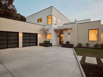 New construction Single-Family house 1901 Toro Canyon Rd, Austin, TX 78746 - image