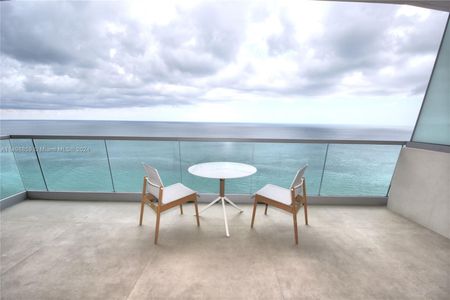 New construction Condo/Apt house 18501 Collins Avenue, Unit 2301, Sunny Isles Beach, FL 33160 - photo 53 53