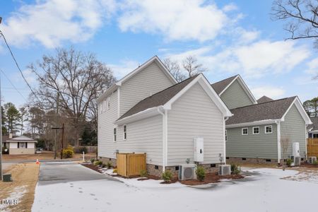 New construction Single-Family house 2805 B Fawn Ave, Durham, NC 27705 - image