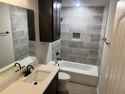 New construction Single-Family house 1012 Hereford Dr, Springtown, TX 76082 - image