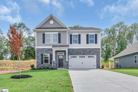 New construction Single-Family house 140 Hunter Ridge Dr, Boiling Springs, SC 29316 plan Benton II - image