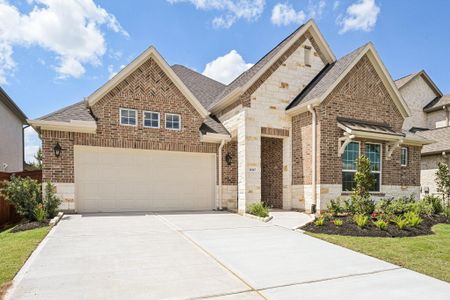 New construction Single-Family house 16167 Sheridan River Trl, Conroe, TX 77302 plan 4519 Elevation D - image