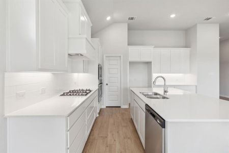 New construction Single-Family house 1423 Golden Meadow Dr, Van Alstyne, TX 75495 - image 3