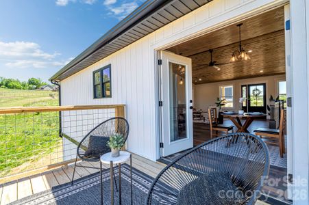 New construction Single-Family house 33 Pilgrims Path Ln, Alexander, NC 28701 - image