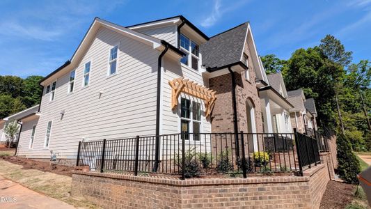 New construction Single-Family house 726 Powell Dr, Raleigh, NC 27606 - image