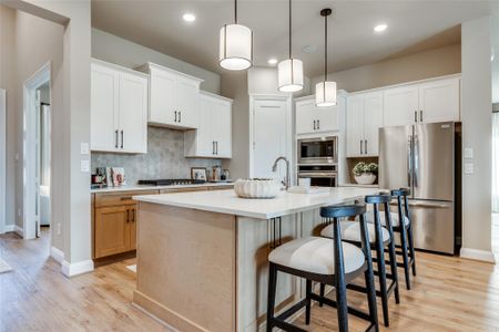 New construction Single-Family house 304 Legacy Point Dr, Sealy, TX 77474 - image 13