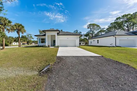 New construction Single-Family house 9595 79Th St, Vero Beach, FL 32967 - image