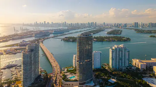 New construction Condo house 501 West Ave, Unit 3903/3904, Miami Beach, FL 33139 - image