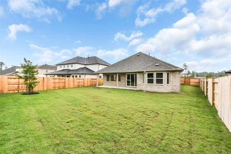 New construction Single-Family house 16159 Sheridan River Trl, Conroe, TX 77302 plan Plan 4509 Elevation B - image 4
