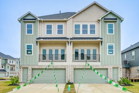 New construction Single-Family house 20650 Dynamic Ct, Humble, TX 77338 plan Vail - image