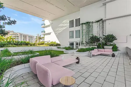 New construction Condo house Miami Beach, FL 33154 - image