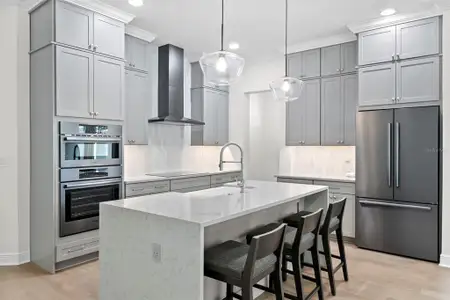 New construction Single-Family house 2905 W San Carlos St, Tampa, FL 33629 - image 7