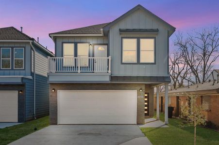 New construction Single-Family house 4206 Clover Street, Houston, TX 77051 - photo 0