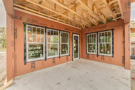 New construction Single-Family house 2011 10Th St N, St. Petersburg, FL 33704 - image 3