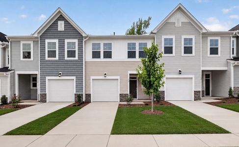 New construction Multi-Family house 132 Tree Moss Ct, Rolesville, NC 27571 plan Carson II - image