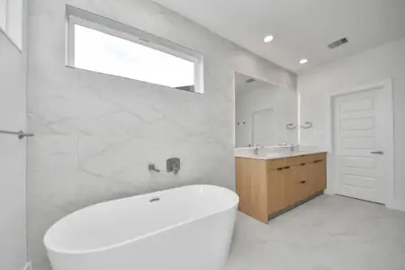 New construction Single-Family house 2216 Via Cami, Houston, TX 77051 - image 9