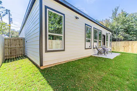 New construction Single-Family house 5511 Cold Water Trl, Granbury, TX 76048 - image