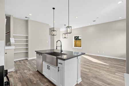 New construction Single-Family house 414 Stonework Landing Ln, Houston, TX 77076 PRIMROSE- photo 19 19