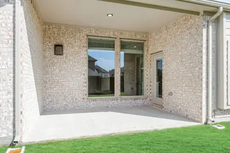 New construction Single-Family house 3101 Creekhollow Ct, Denton, TX 76226 plan Rose II - image 4