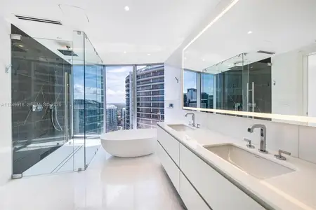 New construction Condo house 300 Biscayne Blvd Wy, Unit 4507W, Miami, FL 33131 - image 6