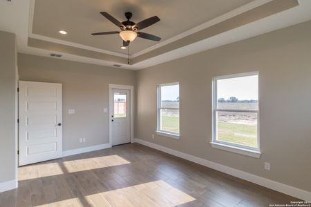 New construction Single-Family house 221 Colonial Ln, La Vernia, TX 78121 - image 13