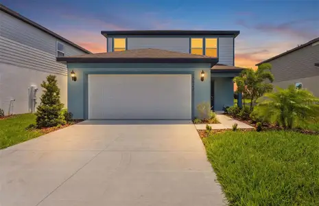 New construction Single-Family house 10423 Hidden Banks Gln, Parrish, FL 34219 plan McNair - image