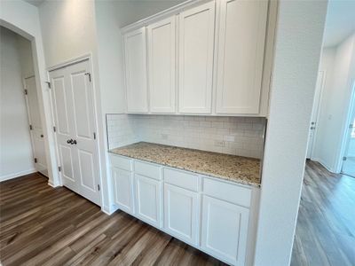 New construction Single-Family house 8751 Wellspring Loop, Round Rock, TX 78665 Plan D- photo 8 8