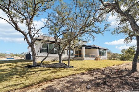 New construction Single-Family house 184 Gather St, Castroville, TX 78009 The Edwards- photo 21 21