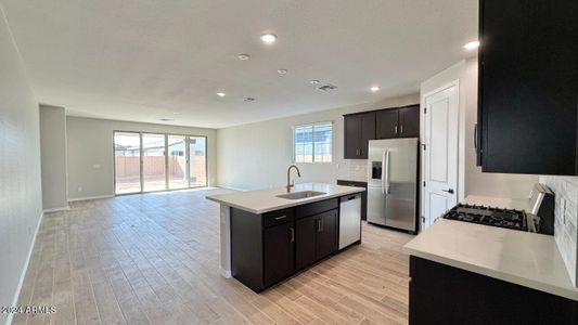 New construction Single-Family house 22873 E Roundup Wy, Queen Creek, AZ 85142 Sunflower- photo 6 6