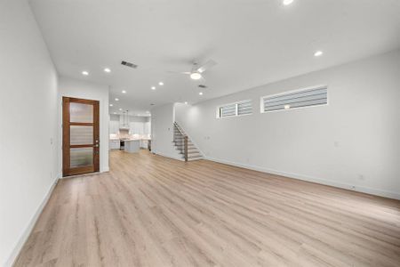 New construction Single-Family house 5238 Larkin St, Houston, TX 77007 null- photo 11 11