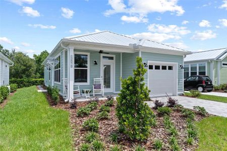 New construction Single-Family house 12078 Lakeshore Way, Oxford, FL 34484 - photo 0