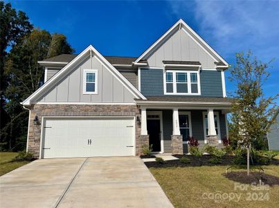 New construction Single-Family house 6037 Treehouse Drive, Charlotte, NC 28214 - photo 0