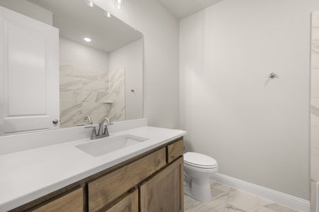 New construction Single-Family house 127 Oak Meadow Ln, Weatherford, TX 76085 plan The Aylin - image 15