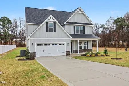 New construction Single-Family house 187 Tuskeegee Dr, Smithfield, NC 27577 - image