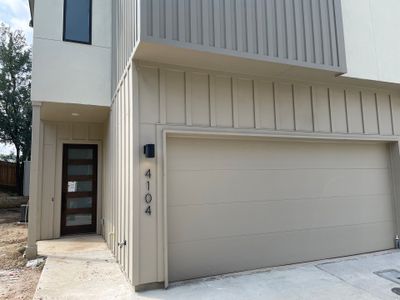 New construction Townhouse house 1811 Webberville Rd, Unit 4104, Austin, TX 78721 Kendra- photo 0 0