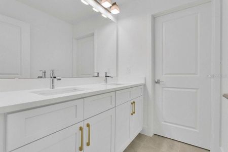 New construction Single-Family house 106 Elena Lavin Cir, Unit 19, Orlando, FL 32807 - image 11