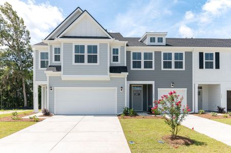 New construction Townhouse house 571 Trotters Ln, Unit 221, Moncks Corner, SC 29461 Heron- photo 0