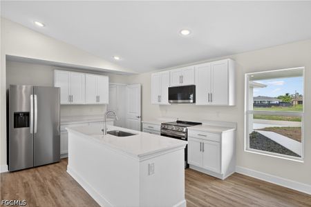 New construction Single-Family house 2730 Nw 19Th Ave, Cape Coral, FL 33993 plan The Seabreeze Cove - image 7