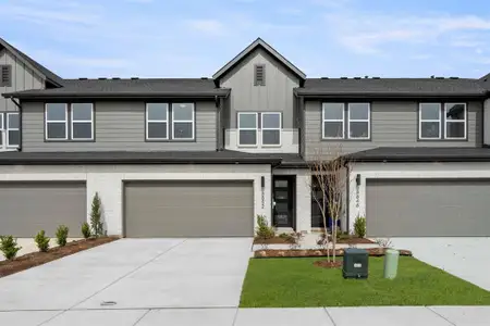 New construction Townhouse house 8852 Enclave Wy, Northlake, TX 76262 - image