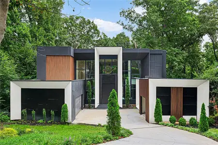 New construction Single-Family house 2147 Briarwillow Dr, Atlanta, GA 30345 - image