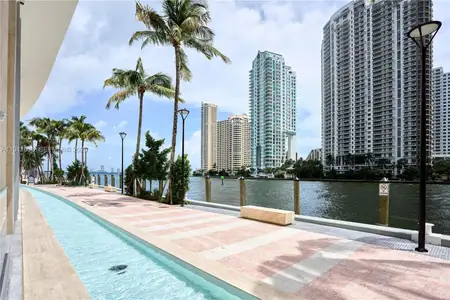 New construction Condo house 300 Biscayne Blvd Wy, Unit 3404, Miami, FL 33131 - image 3