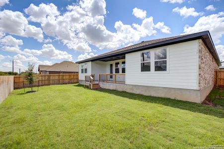 New construction Single-Family house 243 Jereth Xing, Castroville, TX 78009 The Lanier H- photo 7 7