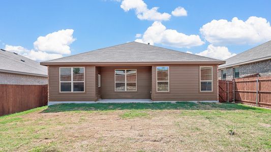 New construction Single-Family house 101 Tyler St, Grandview, TX 76050 null- photo 77 77