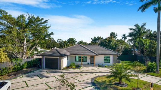 New construction Single-Family house 2406 Gulfstream Ln, Fort Lauderdale, FL 33312 - image