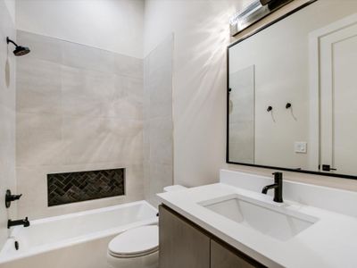 New construction Single-Family house 109 Island Ct, Horseshoe Bay, TX 78657 - image 5