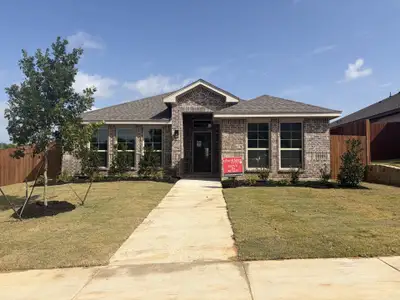 New construction Single-Family house 1422 Quail Creek Dr, Cleburne, TX 76033 plan Belford - image