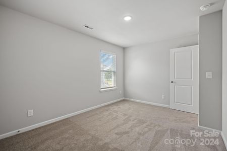 New construction Single-Family house 8216 Stonemere Lane, Charlotte, NC 28215 - photo 21 21